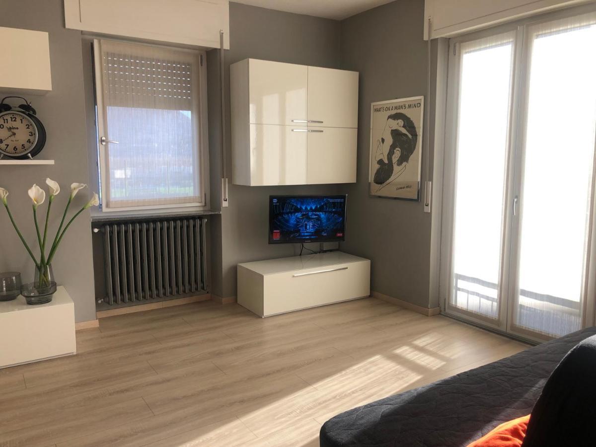 Apartament "La Bella Della Cappuccina" Casa Con Parcheggio Interno Gratuito Domodossola Zewnętrze zdjęcie