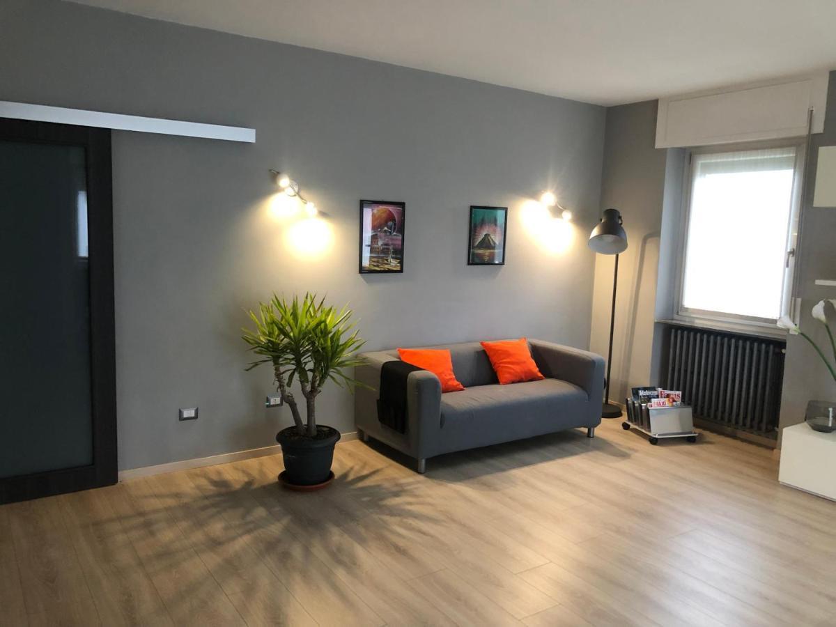 Apartament "La Bella Della Cappuccina" Casa Con Parcheggio Interno Gratuito Domodossola Zewnętrze zdjęcie